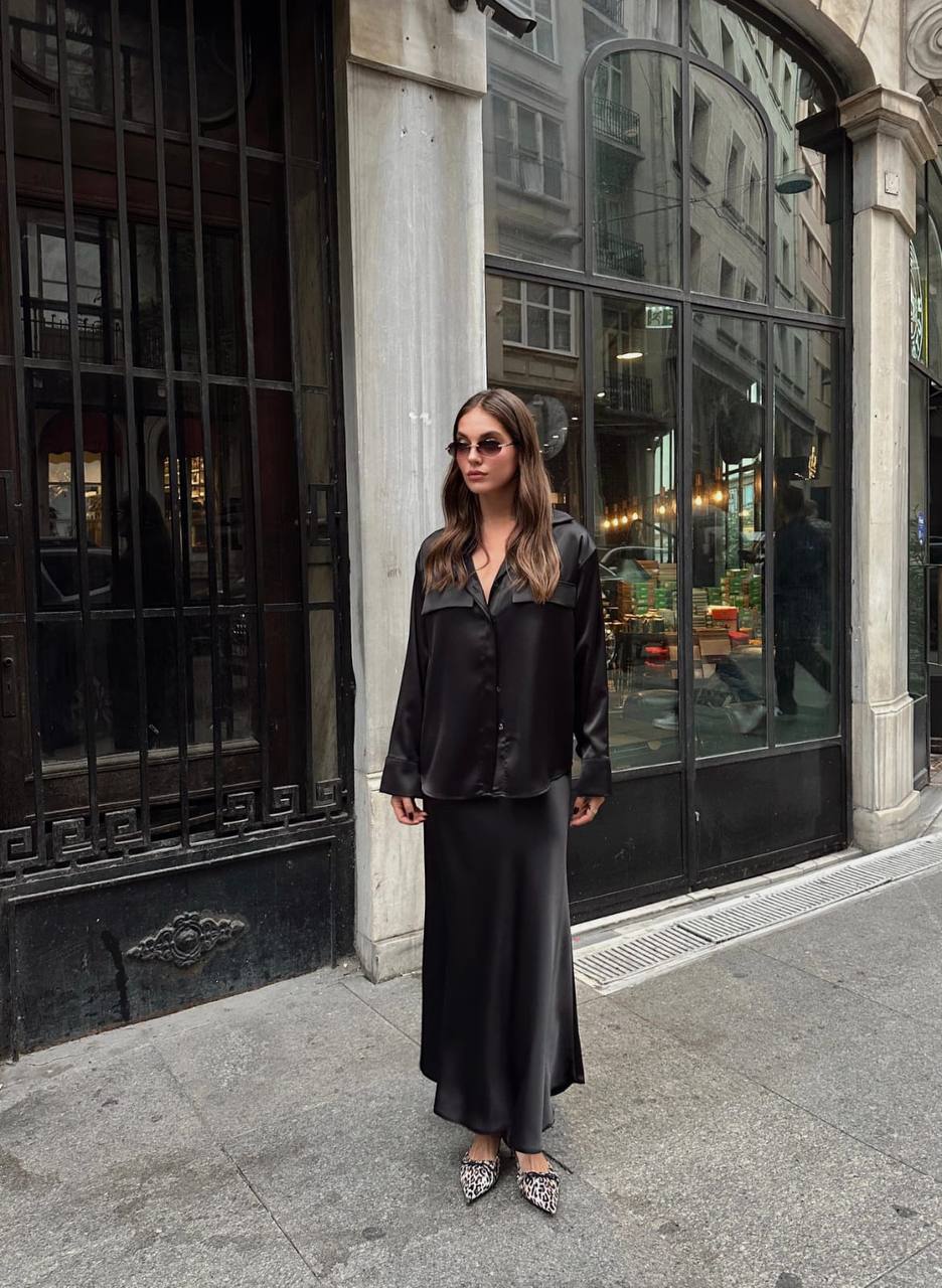 Chemise satinée Noire