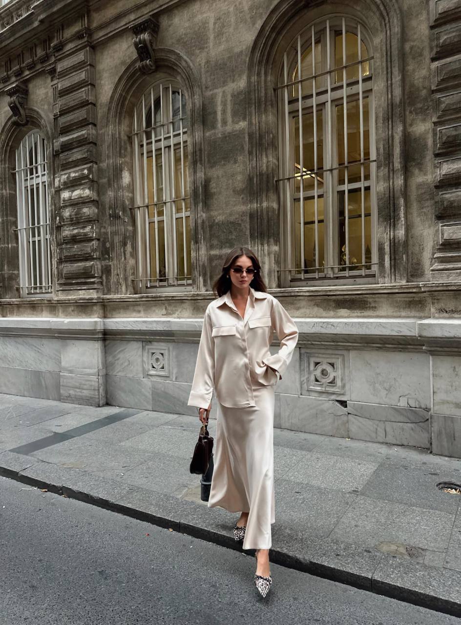 Chemise satinée Beige